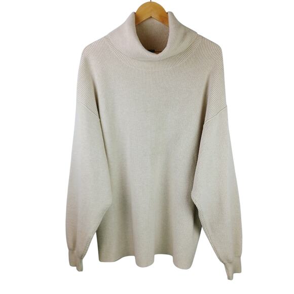 Free People SZ M Softly Structured Cowl Neck Tunic Sweater In Heather Oatmeal - Picture 3 of 6